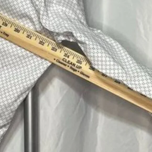 BOSS Slim Fit Stretch Dress Shirt | White Micro-Dot Print | Size 17½ - Picture 6 of 8